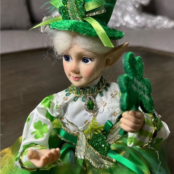 St Patricks Day Elf Leprechaun Doll Shelf sitter/18” GIRL - Picture 2 of 7